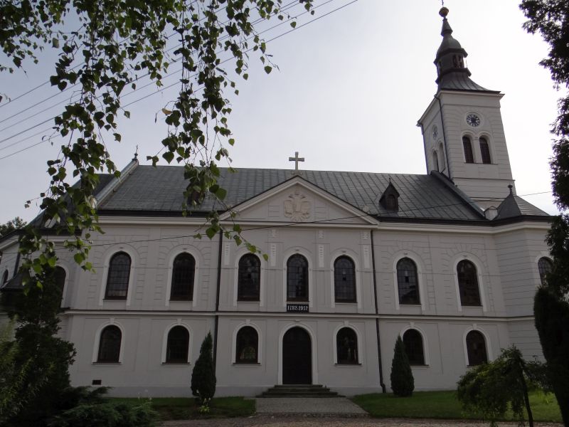 Jaworze, kościół (1782-1786, wieża 1851-1852, prezbiterium 1912 ).jpg