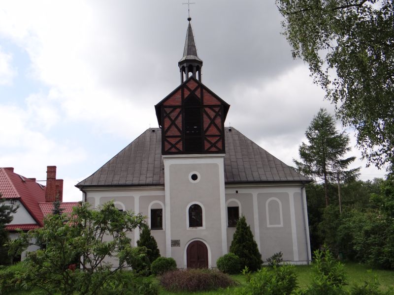 Piasek, kościół Opatrzności Bożej (1759–1760, wieża 1820).jpg