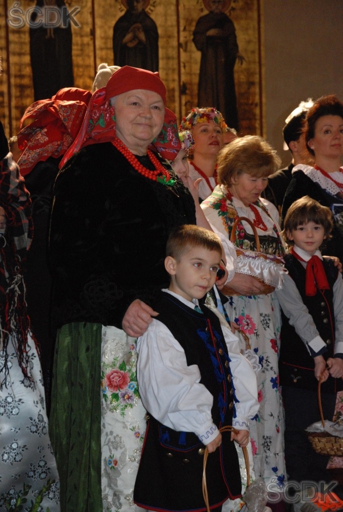 Babcia z wnuczkiem.