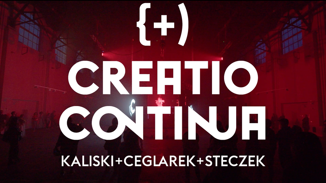 Plansza z napisem Creatio Continua oraz autorami: Kaliski, Ceglarek, Steczek